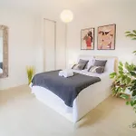 Апартаменты Fernandes House Машику