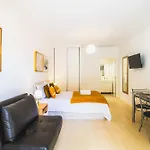 Fernandes House Машику