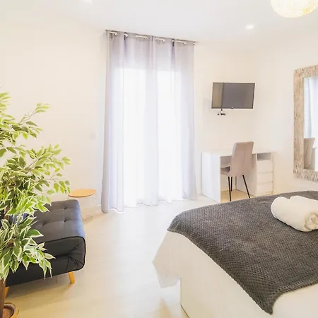 Fernandes House * Машику