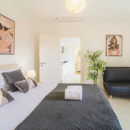 Fernandes House Апартаменты Машику